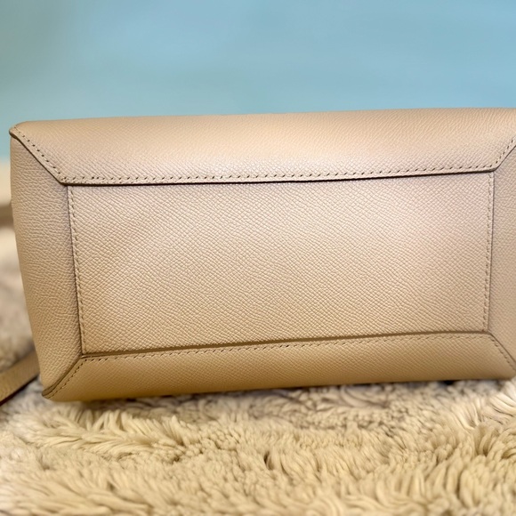 CELINE Micro Belt Bag, like new - Picture 4 of 12